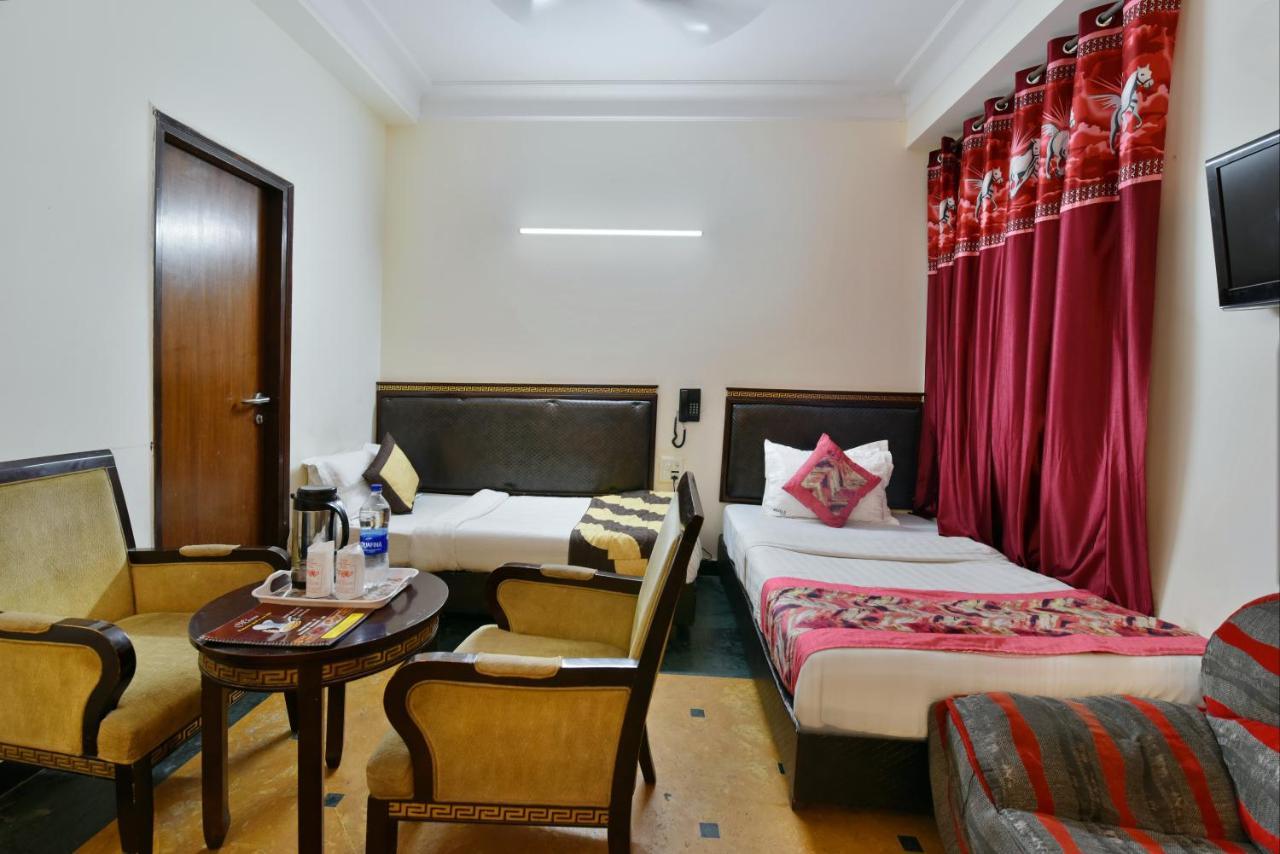 Hotel Revels By A1Rooms Nueva Delhi Exterior foto